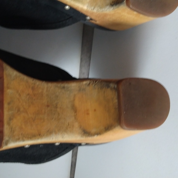 UGG Mules - Picture 5 of 8